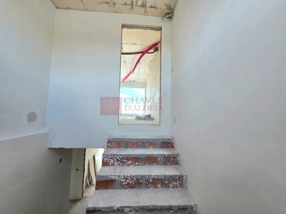 Moradia T4 para Venda em Santa Iria de Azoia, São João da Talha e Bobadela Foto 44