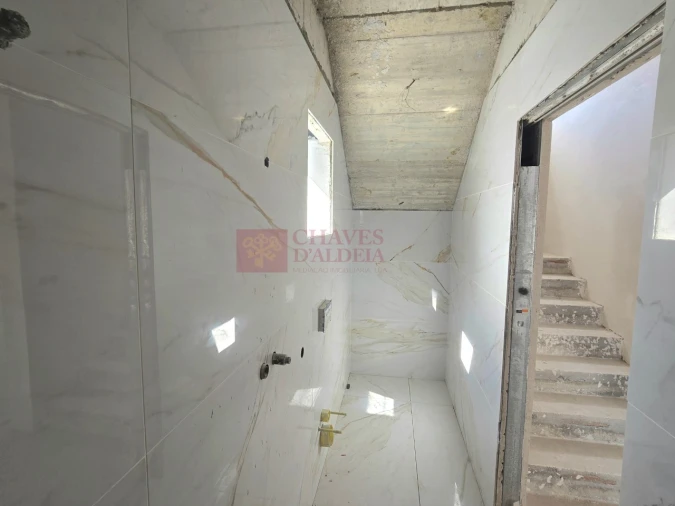 Moradia T4 para Venda em Santa Iria de Azoia, São João da Talha e Bobadela Foto 21