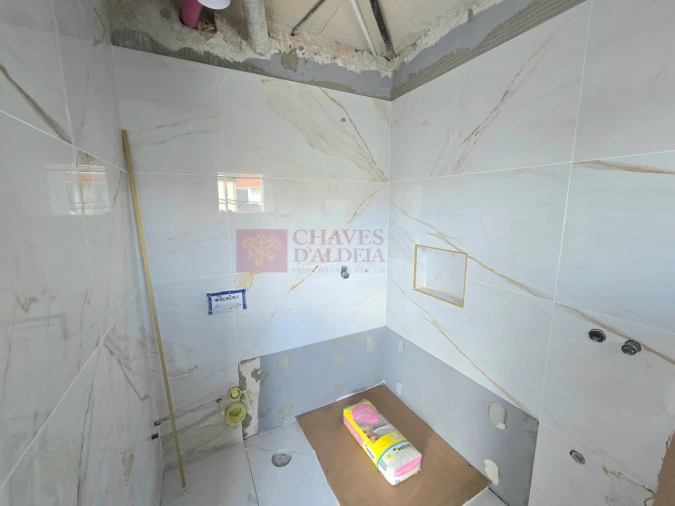 Moradia T4 para Venda em Santa Iria de Azoia, São João da Talha e Bobadela Foto 38