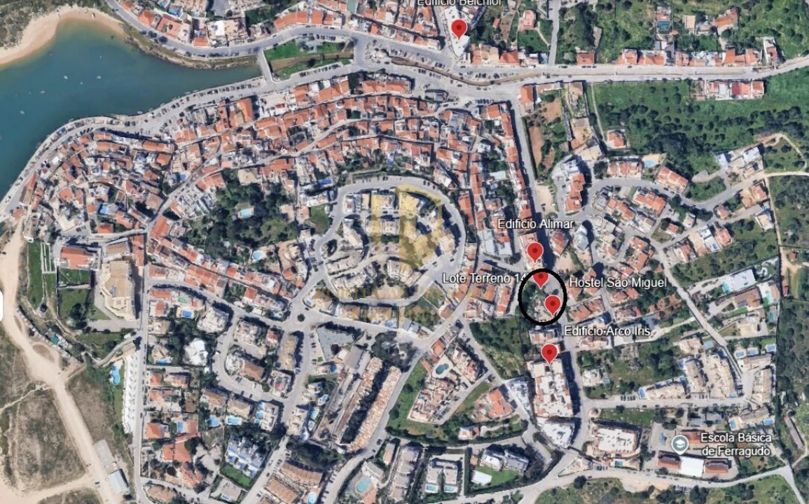 Terreno para Venda em Ferragudo Foto 3