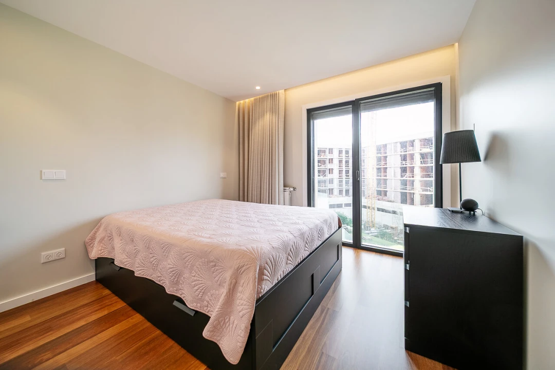 Apartamento T2 para Venda em Oliveira do Douro Foto 12