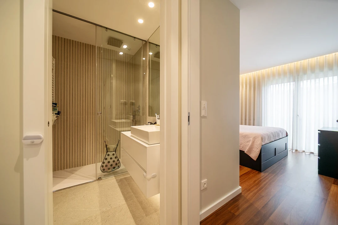 Apartamento T2 para Venda em Oliveira do Douro Foto 19