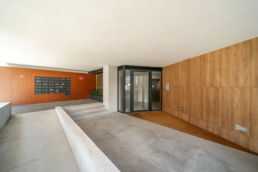 Apartamento T2 para Venda em Oliveira do Douro Foto 33