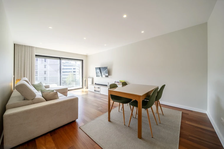 Apartamento T2 para Venda em Oliveira do Douro Foto 7
