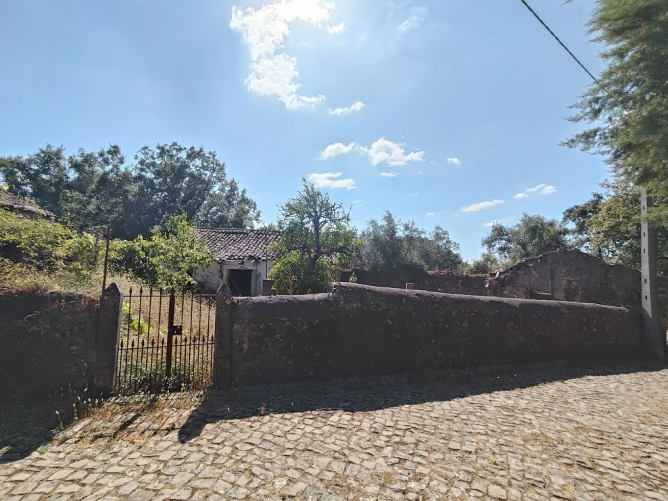 Moradia T6 para Venda em Pussos São Pedro Foto 36