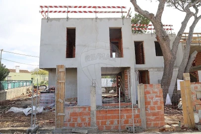 Moradia T3 para Venda em Alcabideche