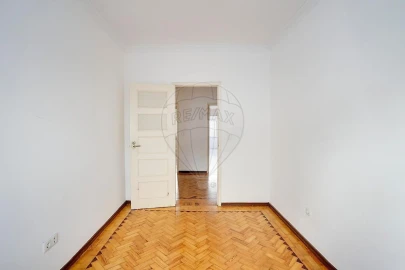 Apartamento T2 para Venda em Penha de França