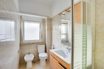 Apartamento T2 para Venda em Penha de França
