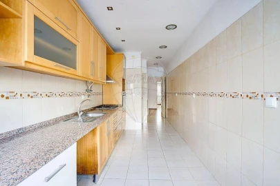 Apartamento T2 para Venda em Penha de França