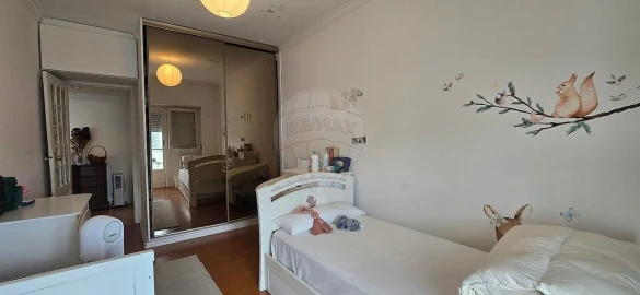 Apartamento T2 para Venda em São Domingos de Benfica
