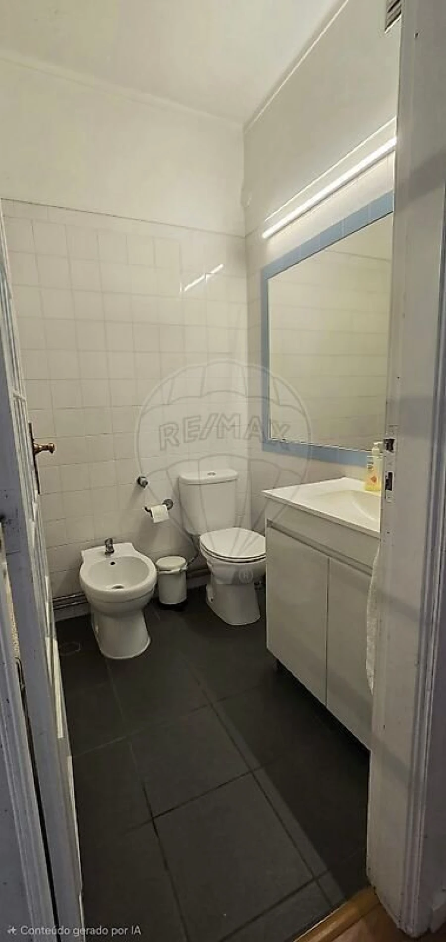 Apartamento T2 para Venda em São Domingos de Benfica Foto 11