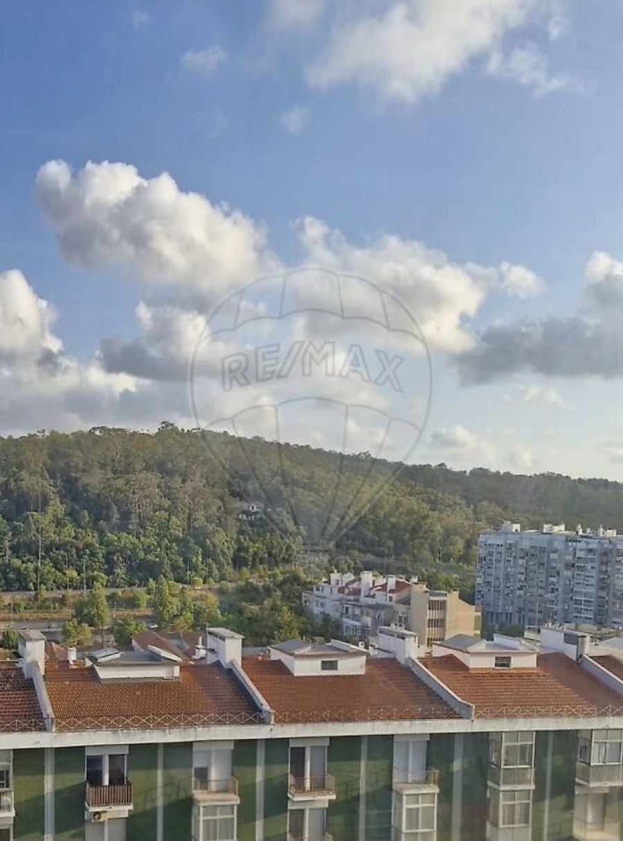 Apartamento T2 para Venda em São Domingos de Benfica Foto 15