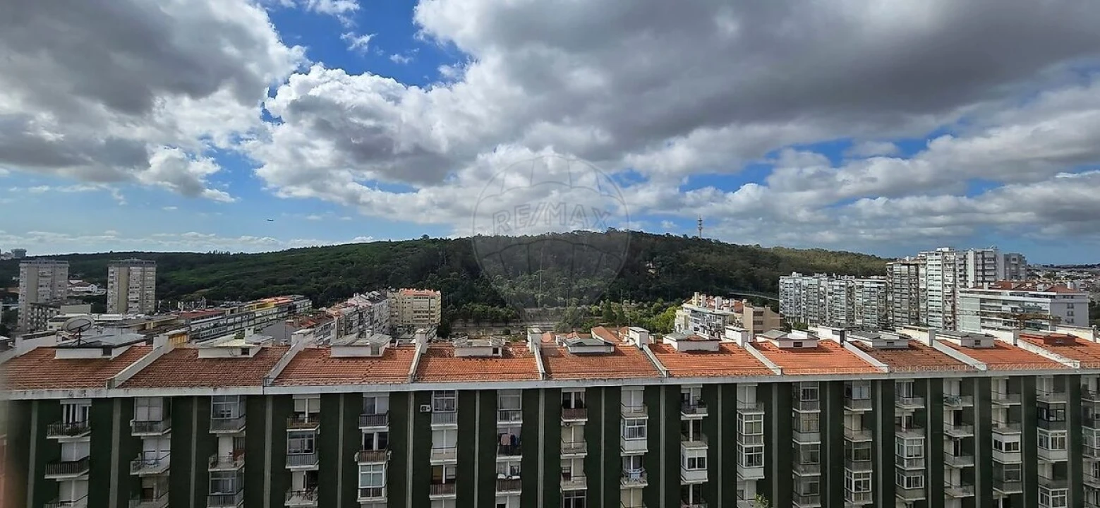 Apartamento T2 para Venda em São Domingos de Benfica Foto 16