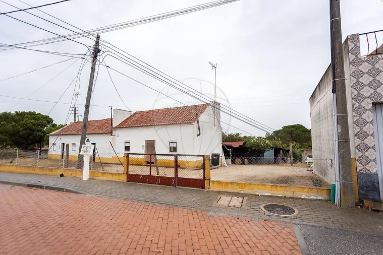 Moradia T2 para Venda em Couço Foto 13