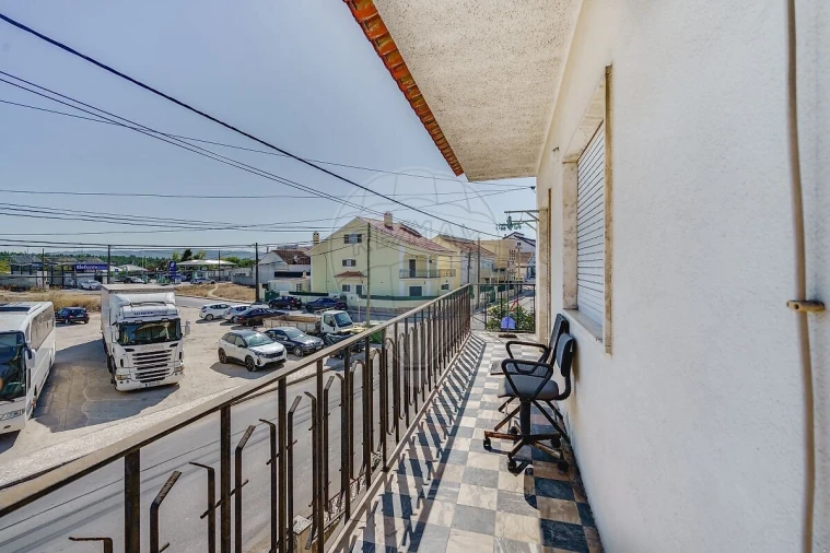 Moradia T4 para Venda em Quinta do Conde Foto 13