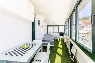 Apartamento T4 para Venda em Sesimbra (Santiago)