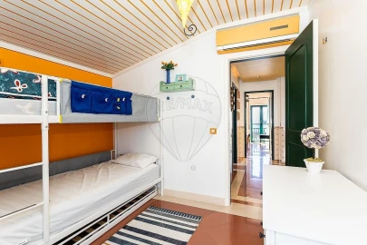 Apartamento T4 para Venda em Sesimbra (Santiago)