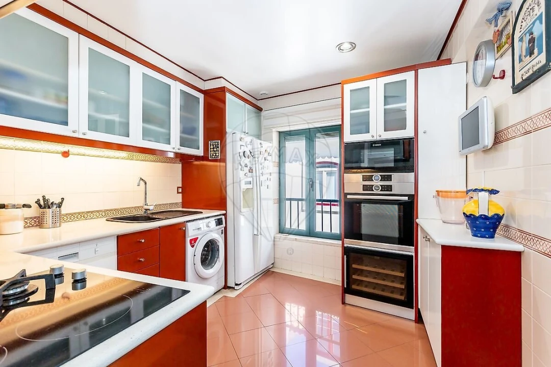 Apartamento T4 para Venda em Sesimbra (Santiago) Foto 17