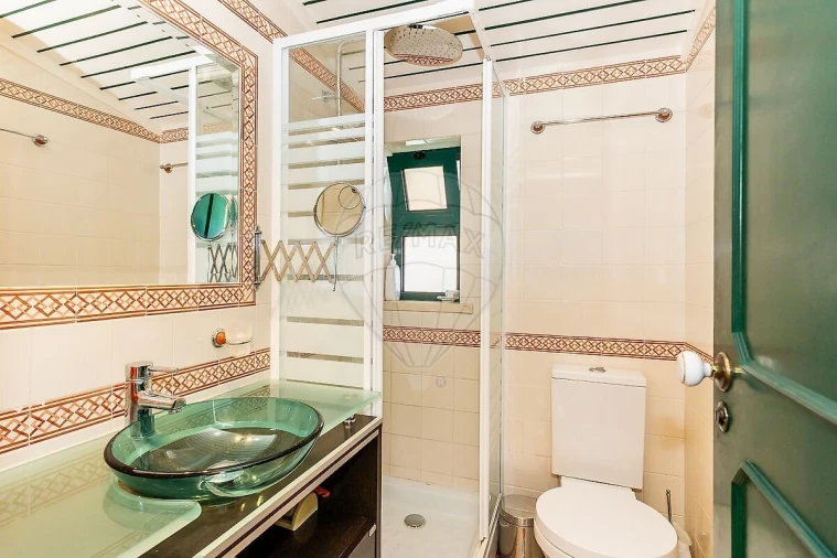 Apartamento T4 para Venda em Sesimbra (Santiago) Foto 34