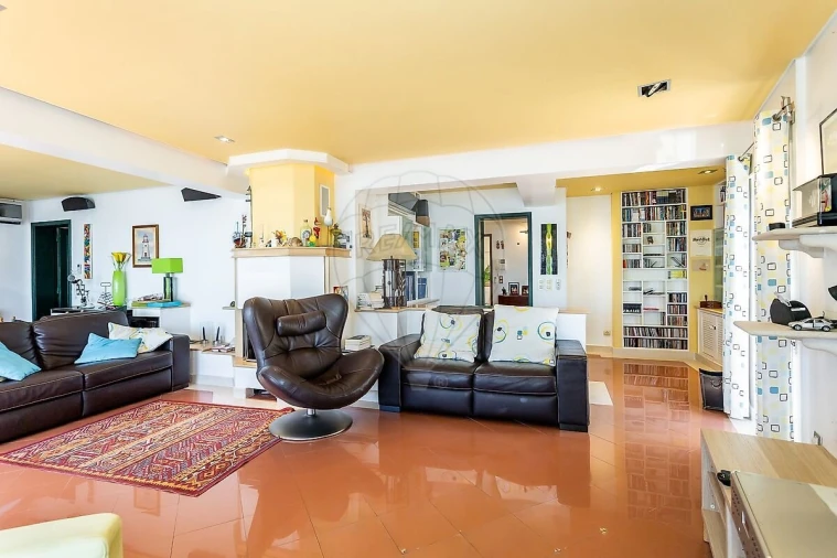 Apartamento T4 para Venda em Sesimbra (Santiago) Foto 4