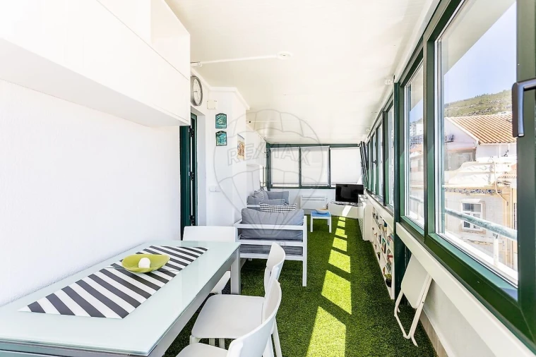 Apartamento T4 para Venda em Sesimbra (Santiago) Foto 38