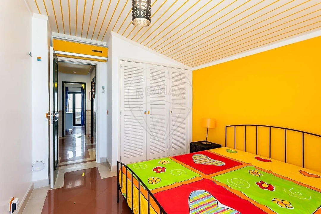 Apartamento T4 para Venda em Sesimbra (Santiago) Foto 33