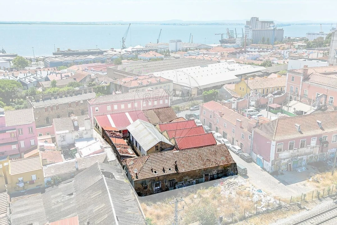 Prédio para Venda em Marvila Foto 17