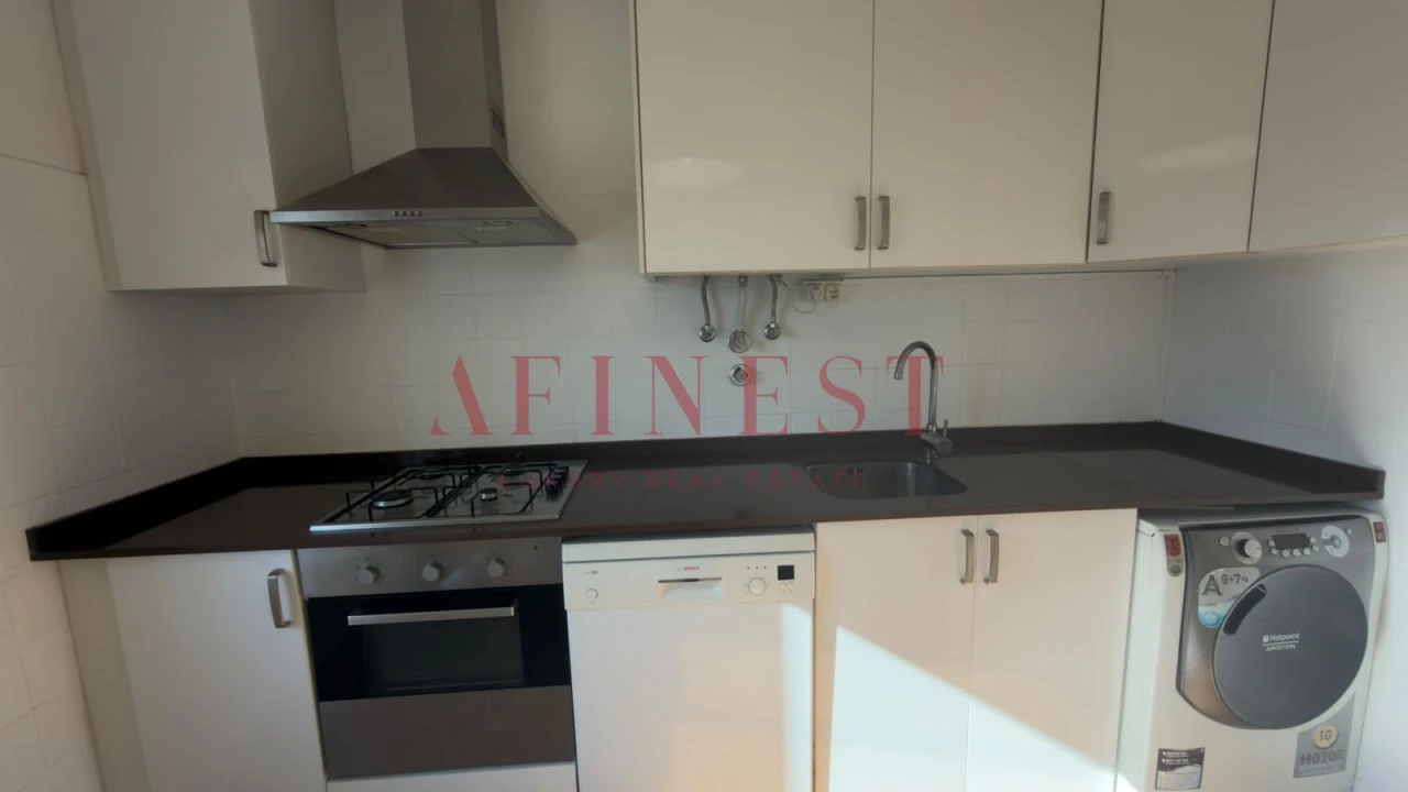 Apartamento T2 para Arrendamento em Carcavelos e Parede Foto 3