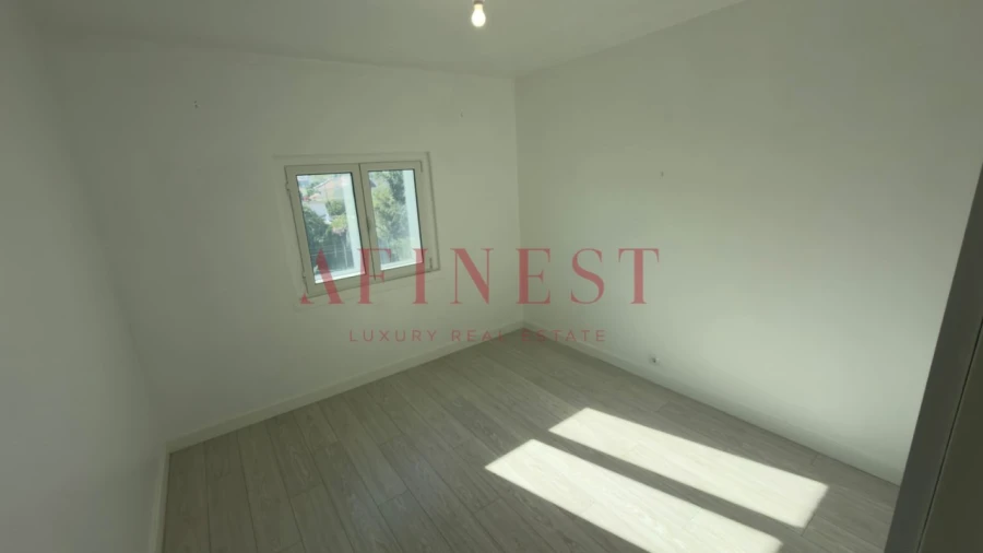 Apartamento T2 para Arrendamento em Carcavelos e Parede Foto 12