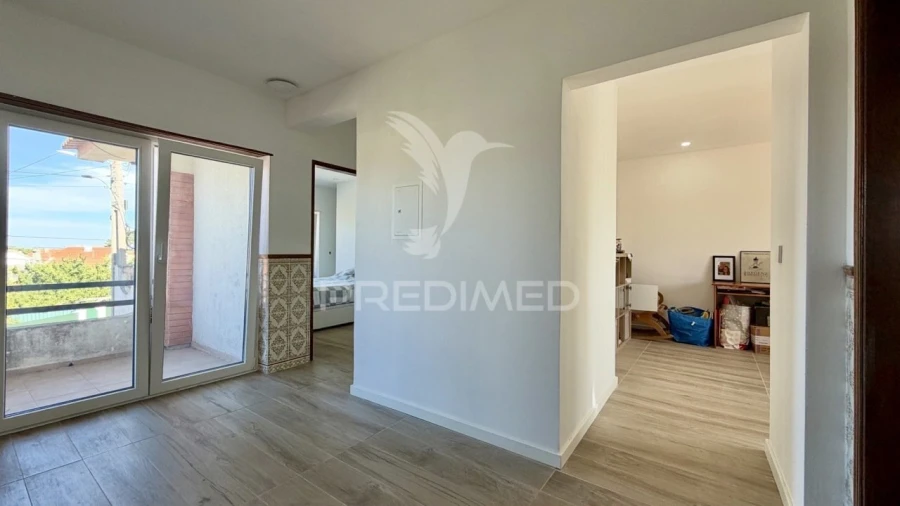 Moradia T4 para Venda em Fernao Ferro Foto 21
