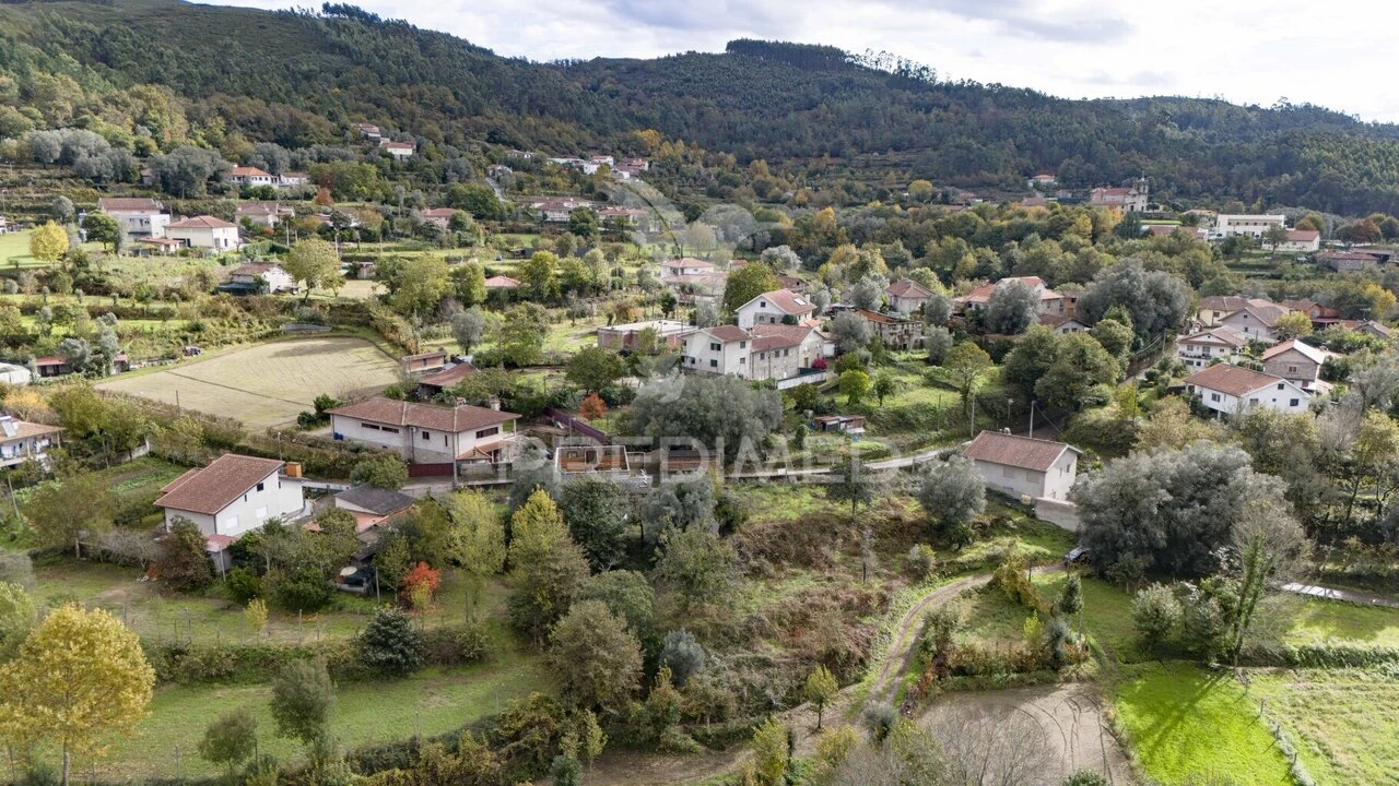 Moradia T3 para Venda em Sande, Vilarinho, Barros e Gomide Foto 34