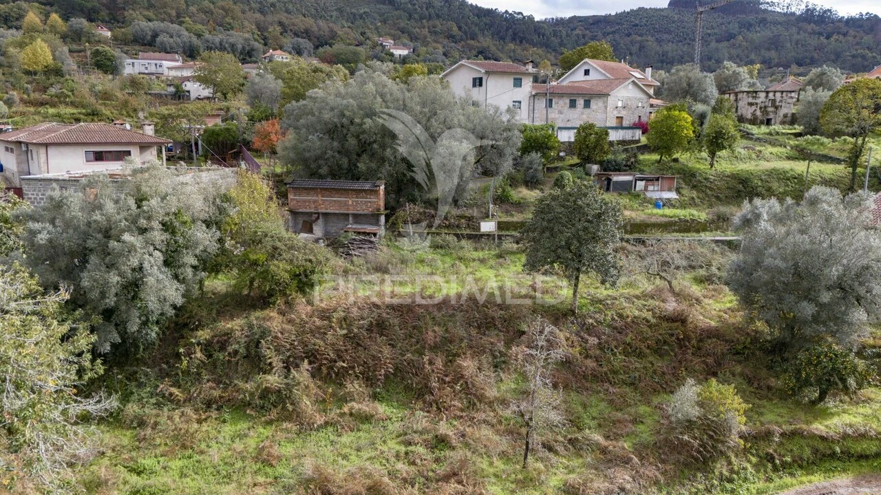 Moradia T3 para Venda em Sande, Vilarinho, Barros e Gomide Foto 36
