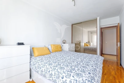 Apartamento T2 para Venda em Corroios