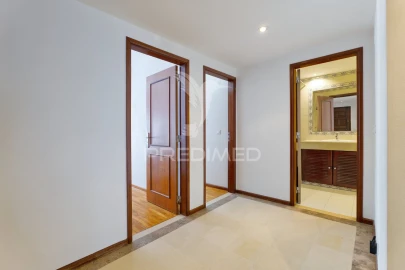 Apartamento T2 para Venda em Corroios