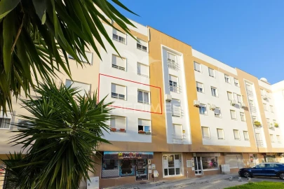 Apartamento T2 para Venda em Corroios