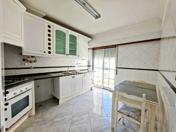 Apartamento T3 para Venda em Samora Correia