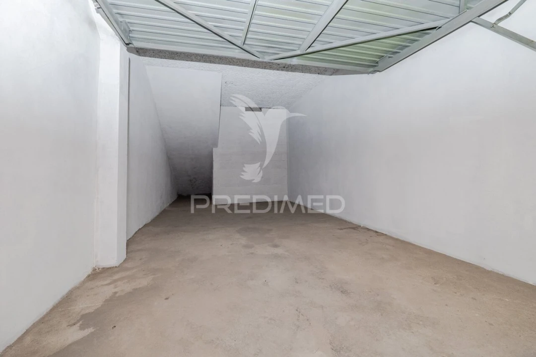 Apartamento T3 para Venda em Amares e Figueiredo Foto 28