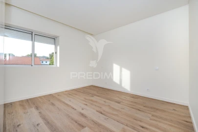 Apartamento T3 para Venda em Amares e Figueiredo
