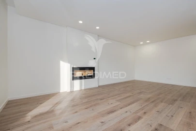 Apartamento T3 para Venda em Amares e Figueiredo