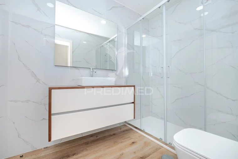 Apartamento T3 para Venda em Amares e Figueiredo Foto 8