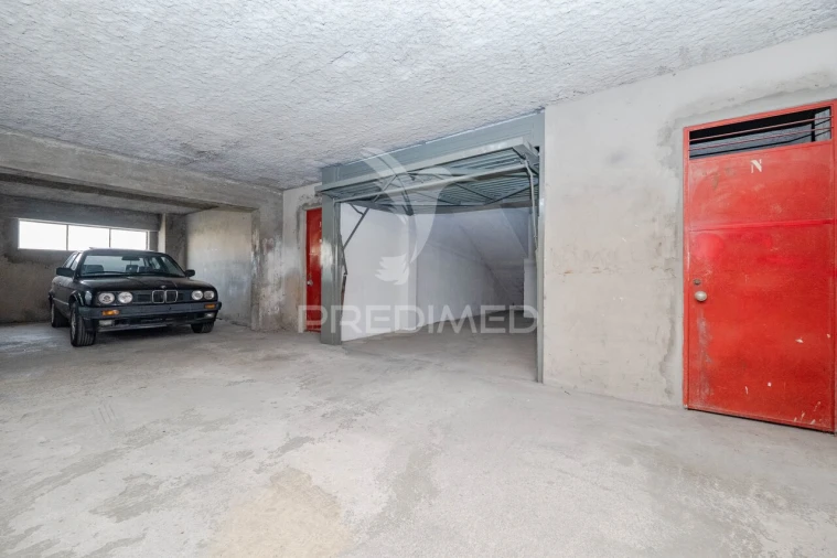 Apartamento T3 para Venda em Amares e Figueiredo Foto 23