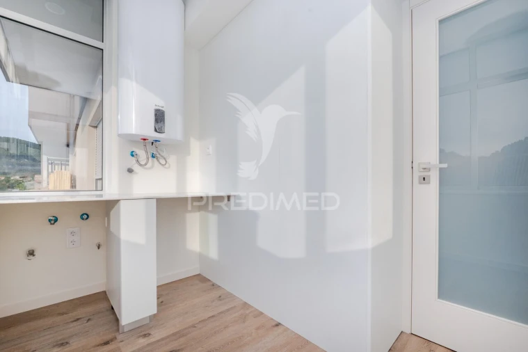 Apartamento T3 para Venda em Amares e Figueiredo Foto 16