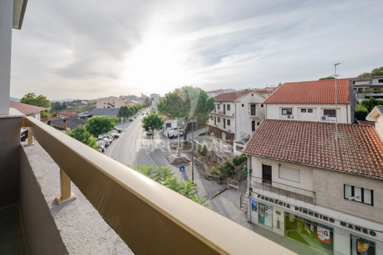 Apartamento T3 para Venda em Amares e Figueiredo Foto 29