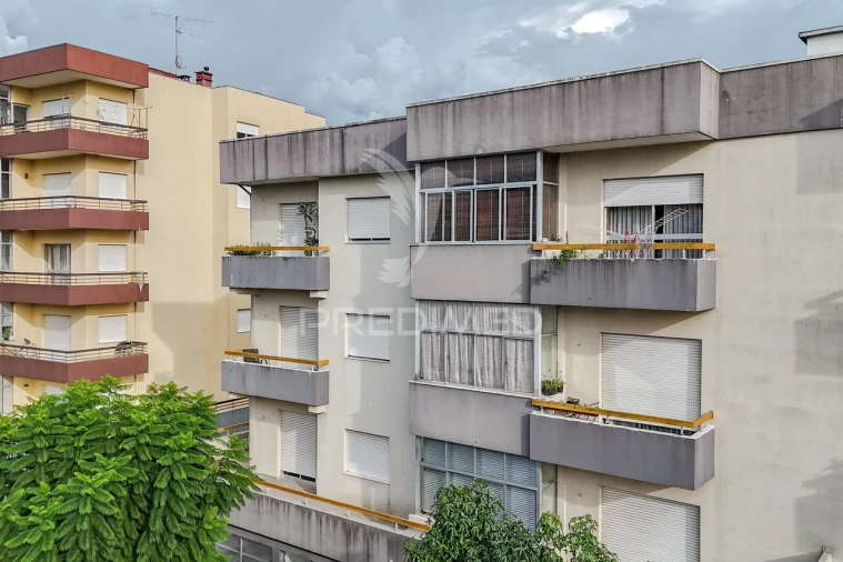 Apartamento T3 para Venda em Amares e Figueiredo Foto 30