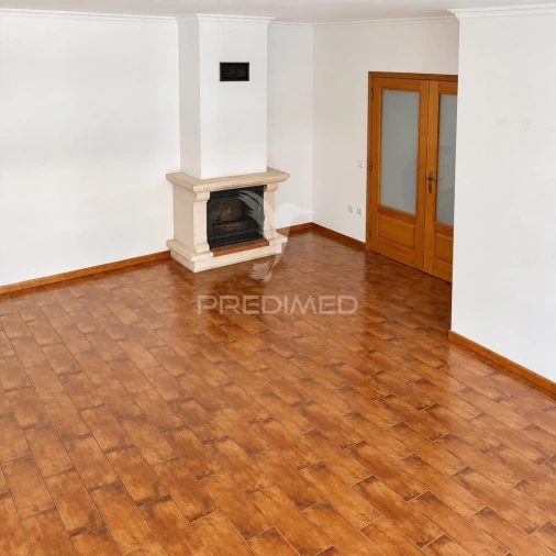 Apartamento T3 para Venda em Delães Foto 7