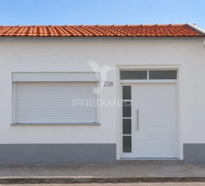 Moradia T3 para Venda em Mafamude e Vilar do Paraíso