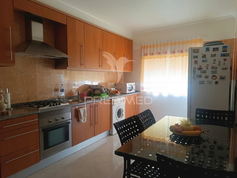 Apartamento T2 para Venda em Abrantes (São Vicente e São João) e Alferrarede Foto 6