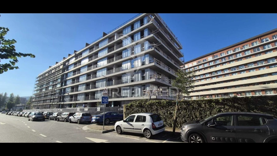 Apartamento T0 para Venda em São Vitor (Braga)