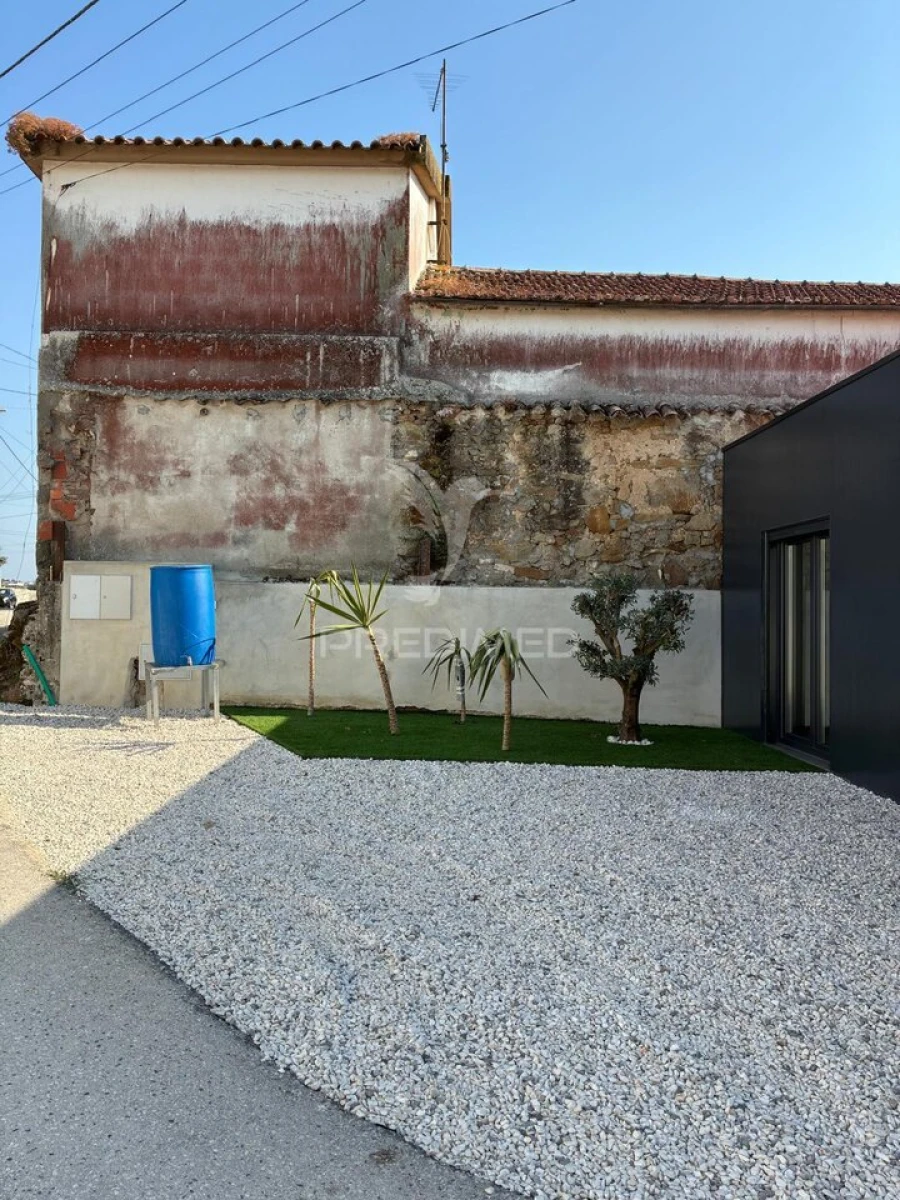 Moradia T2 para Venda em Evora de Alcobaça Foto 2