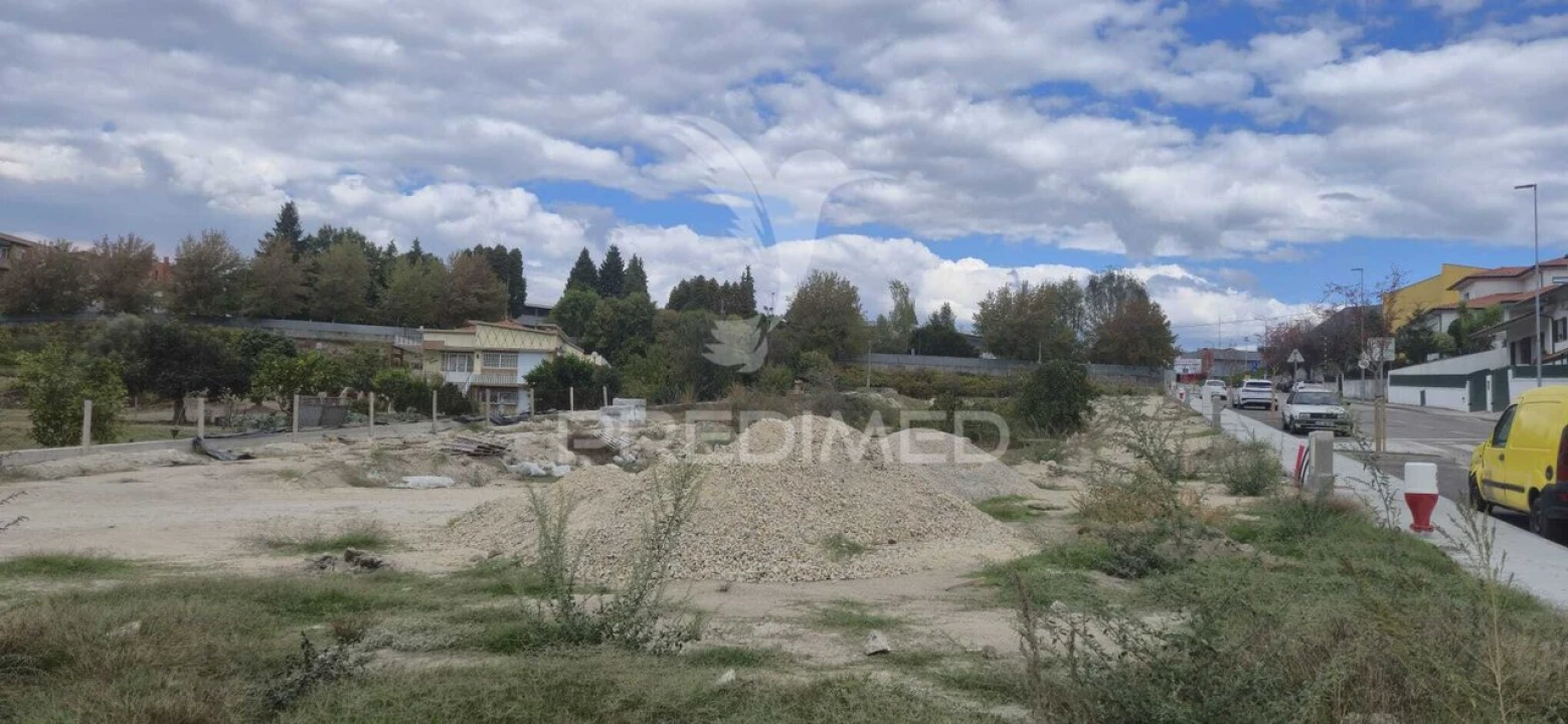 Terreno para Venda em Ponte da Barca, V.N. Muía, Paço Vedro Magalhães Foto 11